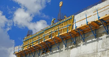 worker-checking-structure_result